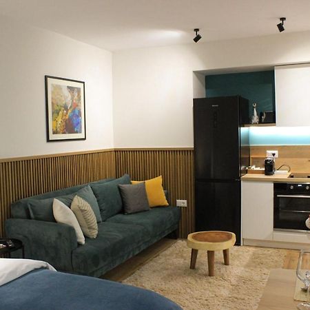 Studio In Tiranë Ngoại thất bức ảnh